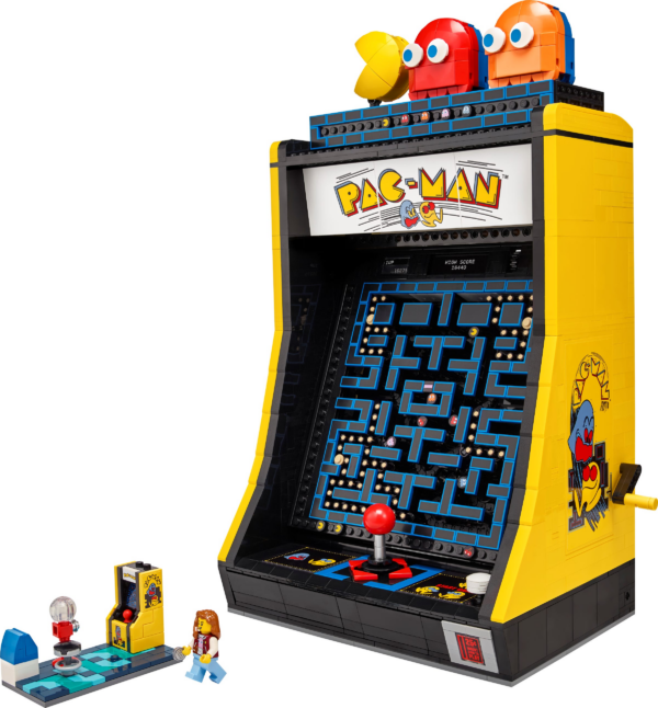 PAC-MAN arcade